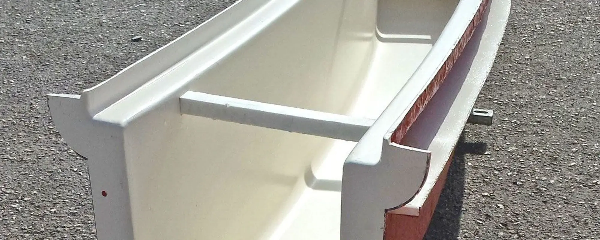 Custom Fiberglass Pool Gutter Systems